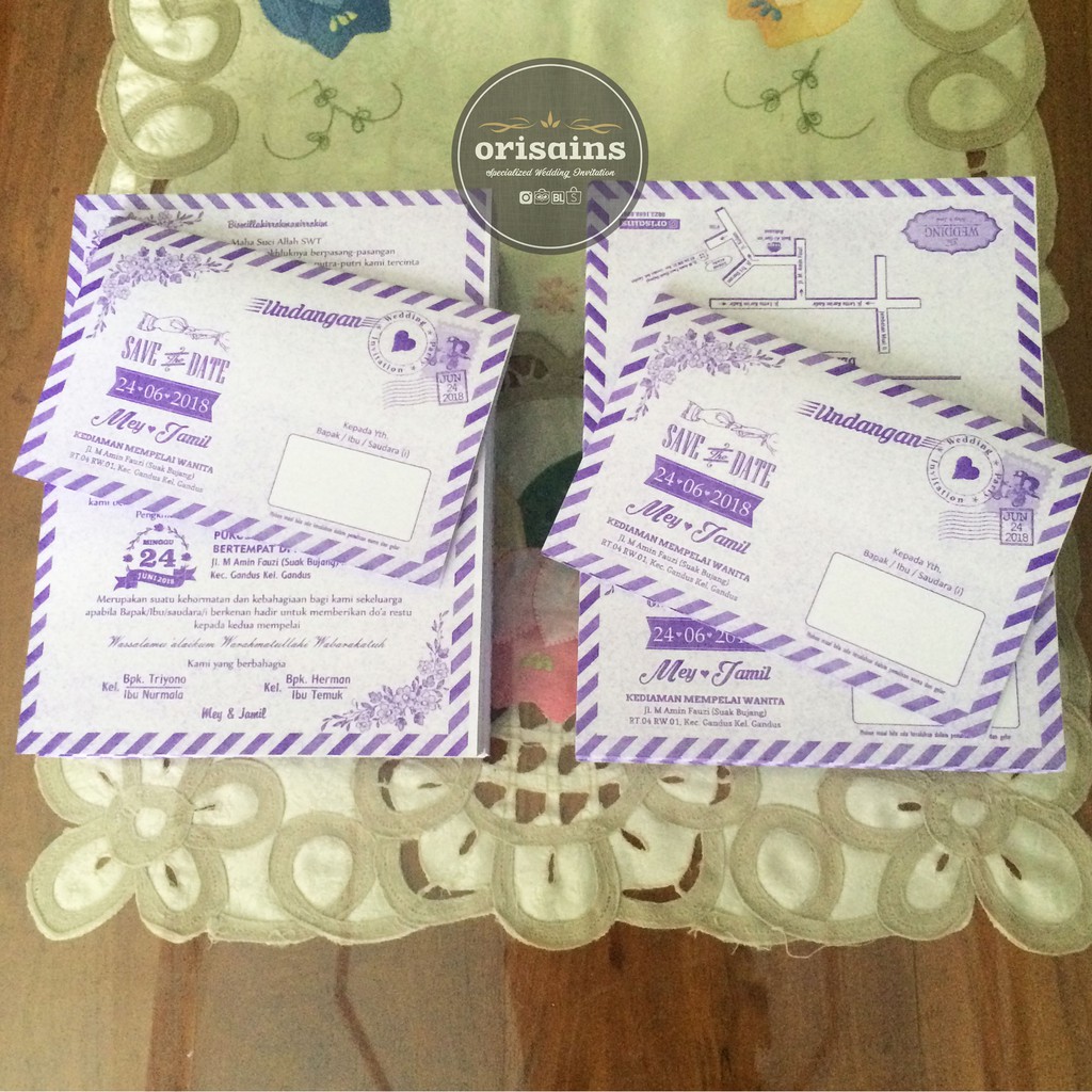 Undangan Pernikahan Elegan Warna Pink Desain Cantik