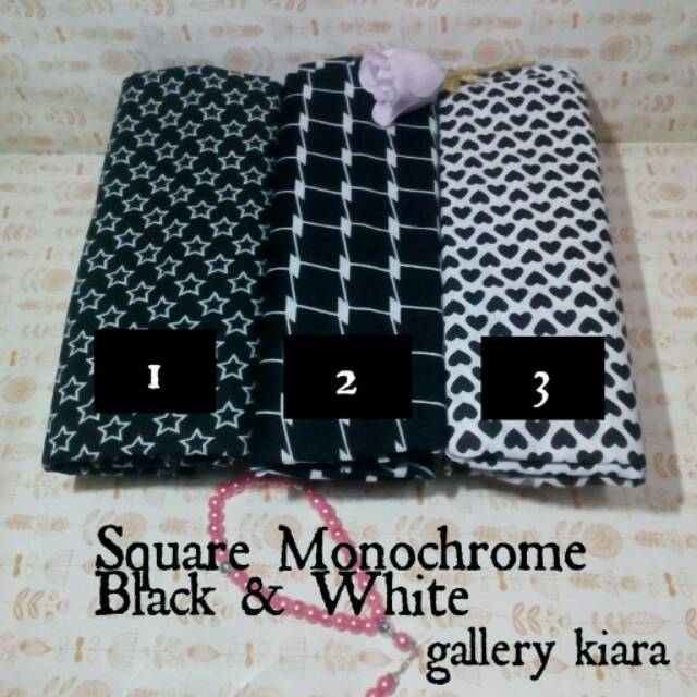 

Square Monochrome Black & White