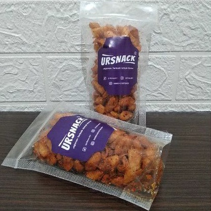

Keripik Kulit Lumpia Pedas /500 gr