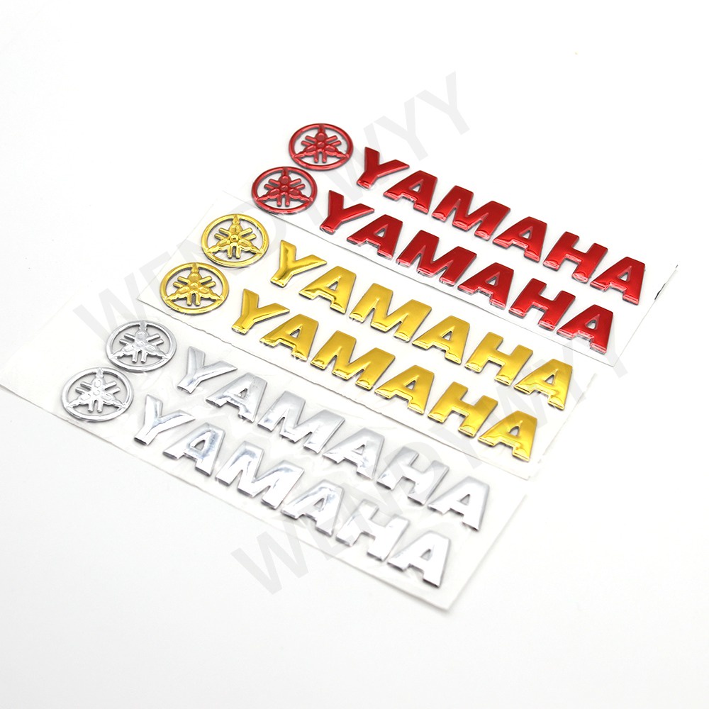 2pcs Stiker Emblem 3D Bahan Karet Lembut Warna Gold / Silver / Merah Untuk Motor Yamaha