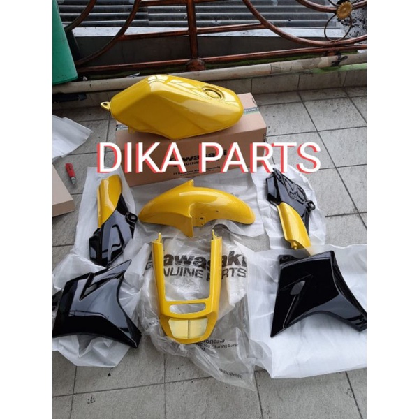 FULLBODI  NINJA R SS KUNING COVER BODY FULL SET NINJA  R SS KUNING ORIGINAL KAWASAKI