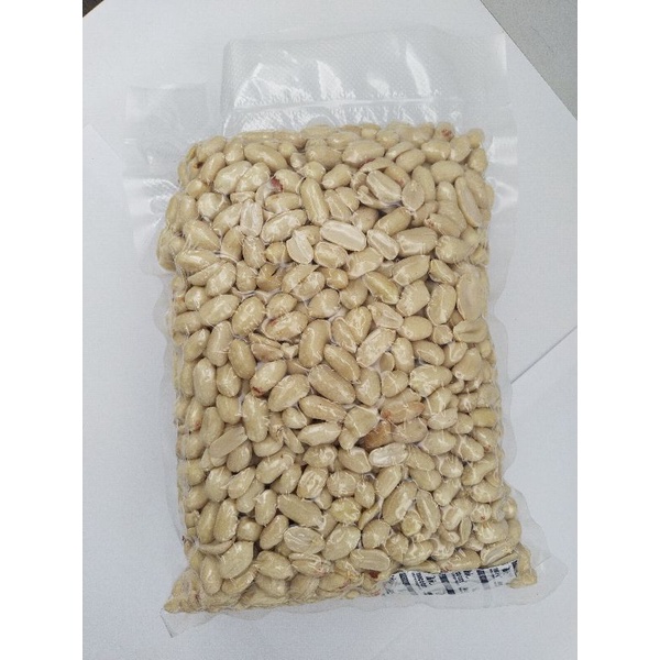 

Kacang Tanah Kupas Jumbo Mentah UK 25/29 kiloan