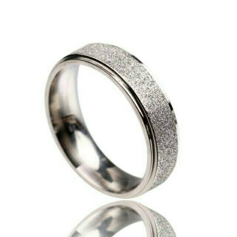 Cincin Titanium/Cincin couple  Model tengah Ukir Pasir Warna Silver