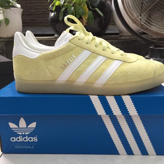 adidas gazelle lime