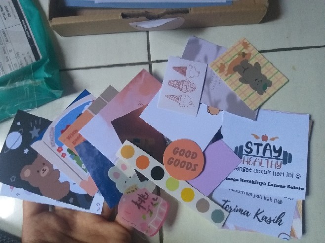 Sticker Poster/dekorasi Mini Cuteee 01