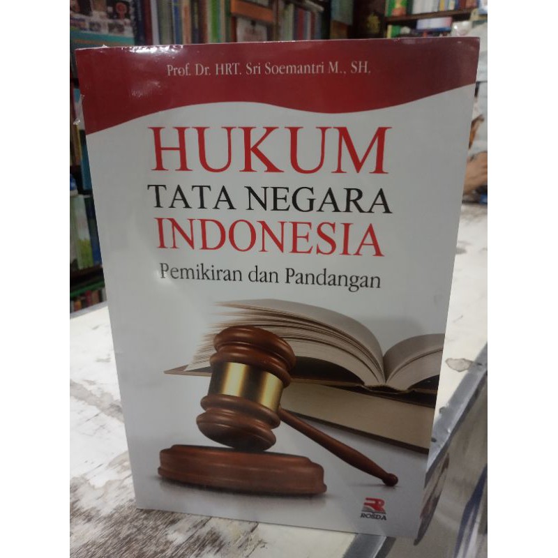 Buku Hukum Tata Negara Indonesia