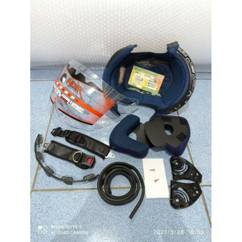 BUSA HELM INK CENTRO JET DAN KACA BENING {BONUS KARET LIST HELM}