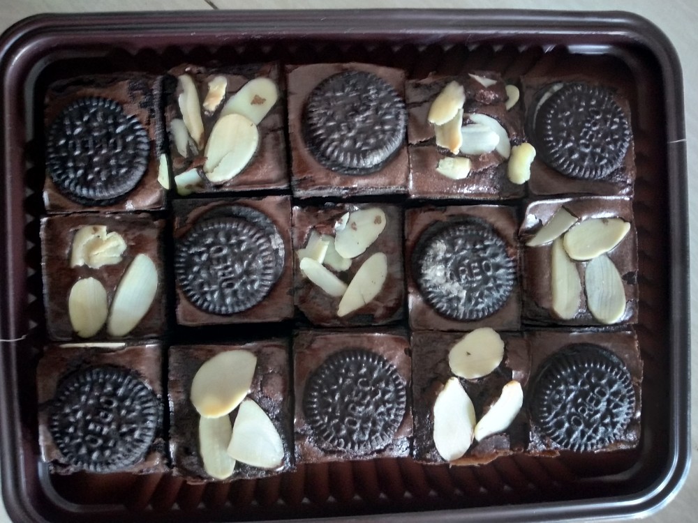 Loyang Bronis Sekat Uk 18x18x4 /kotak 3x3 Per Pic