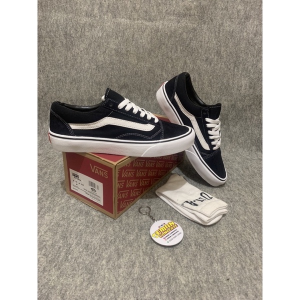 SEPATU V4NSS OLDSKOOL PREMIUM BLACK WHITE PRIA WANITA