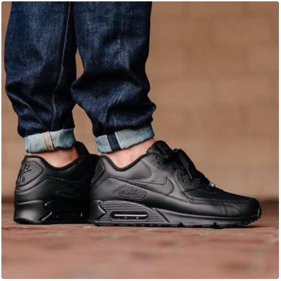 nike air 90 triple black