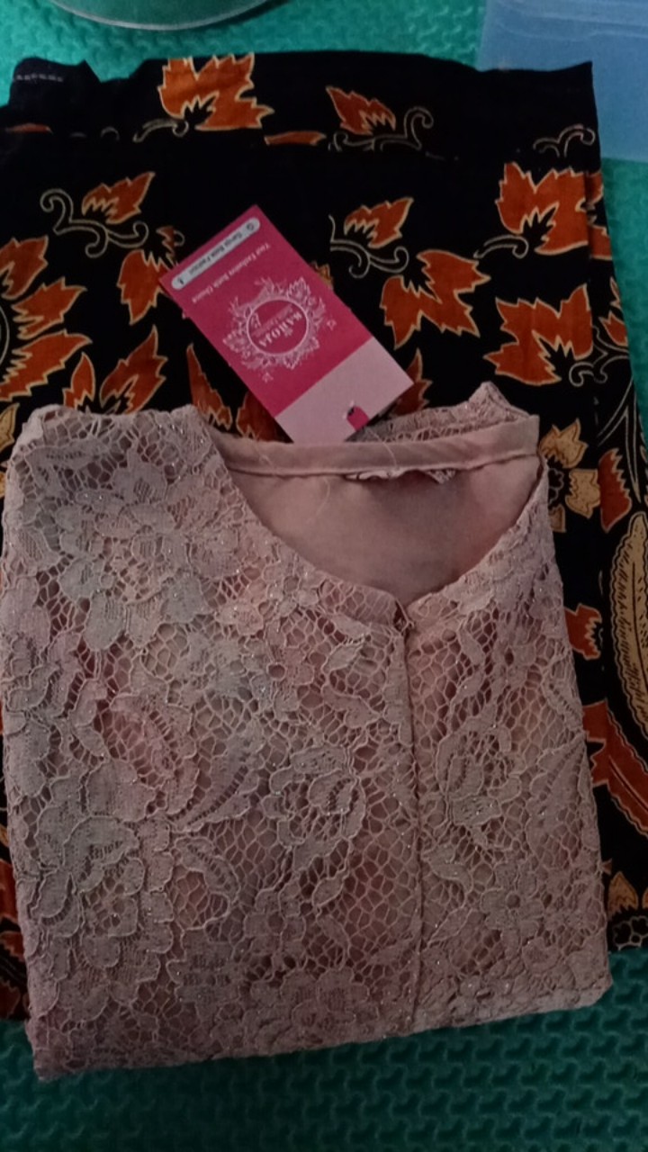 Brukat Padimas Couple Keluarga Terbaru Motif Kekinian Batik Modern Exclusive Sarimbit Seragam 77654