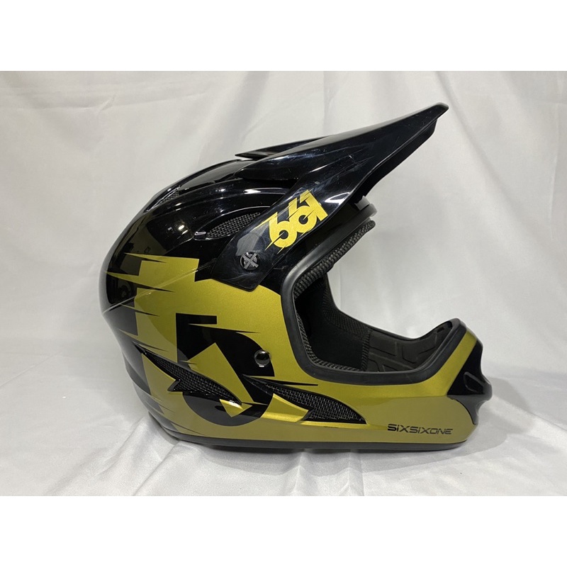 Helm Fullface Sixsixone