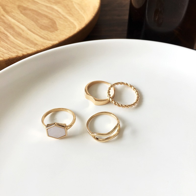 4pcs / Set Cincin Jari Dua Lapis Untuk Wanita