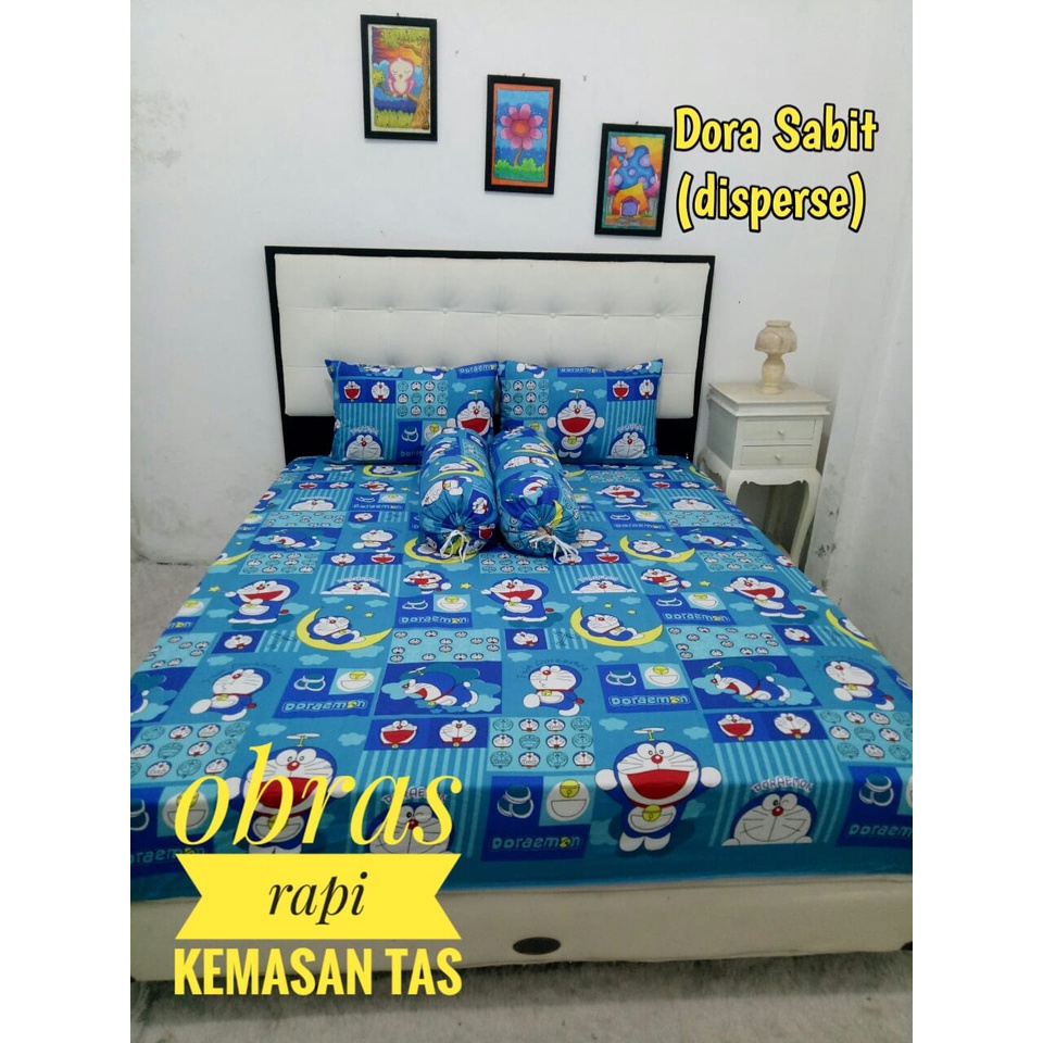 Sprei Doraemon Motif Terbaru Dora Lonceng doremi kucing kartun ukuran 120x200 160x200180x200 200x200