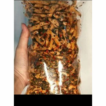 

HARGA MIRING basreng pedas exstra daun jeruk kemasan 100 gram EMBUN SNACK