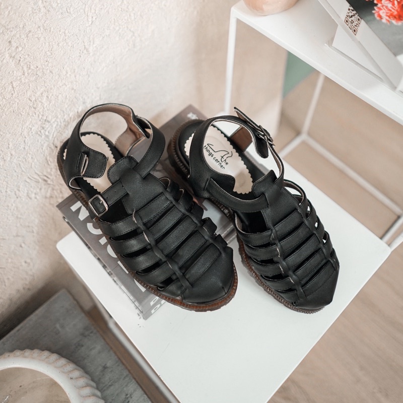 CELLINE DOCMART - Sepatu wanita/ sandals wanita