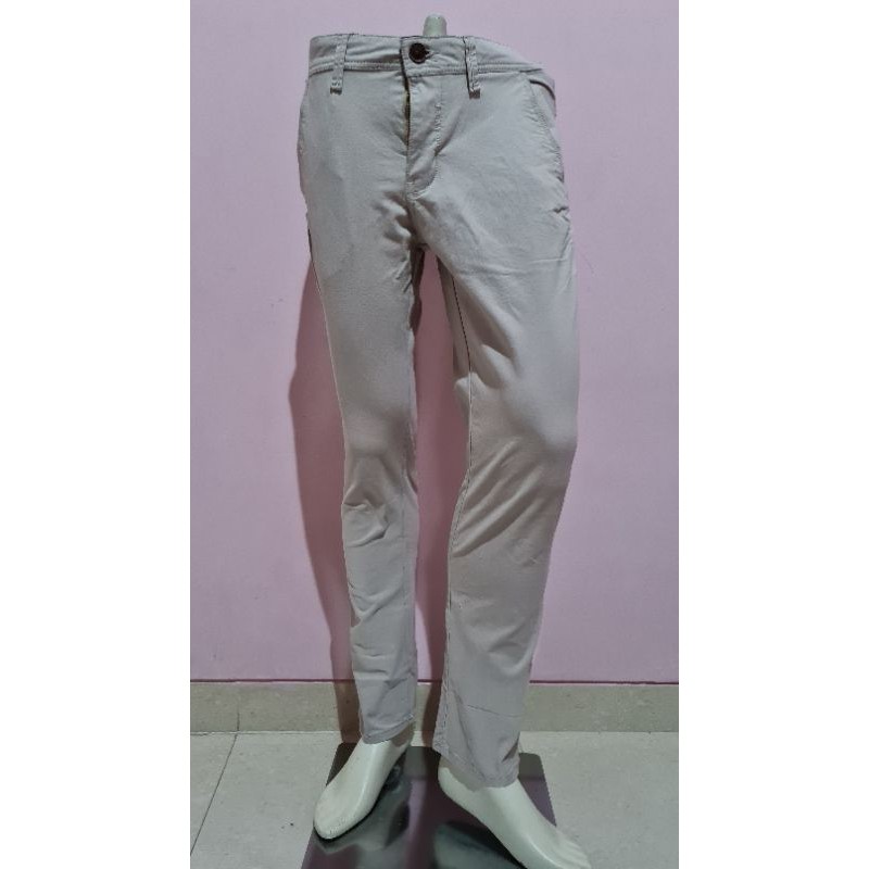 Celana Lee Conti Pria Cream