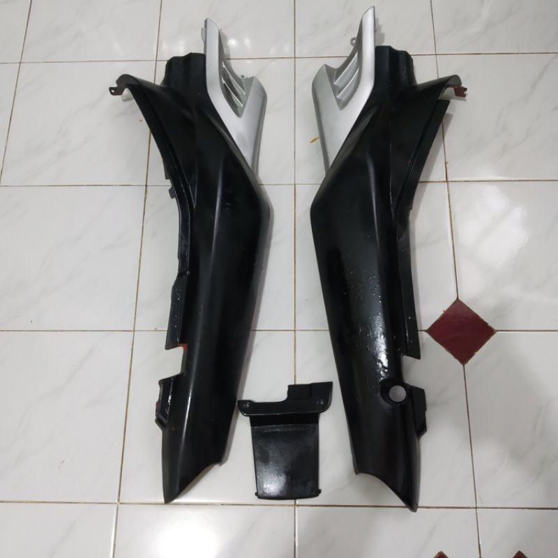 cover body suzuki satria lumba atau cover body satria lumba atau body satria lumba atau body satria