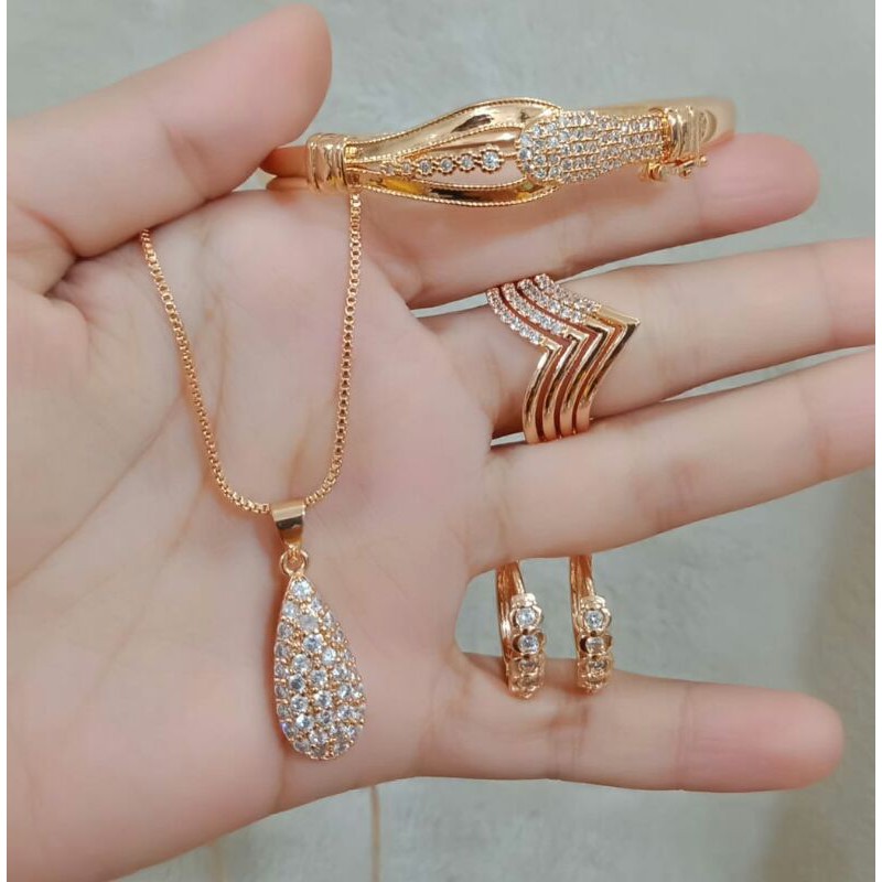 EMAS XUPING ASLI DI LAPISI EMAS 24 KARAT