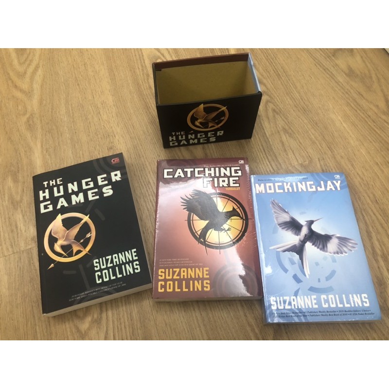The Hunger Games Box Set (buku preloved dan new)
