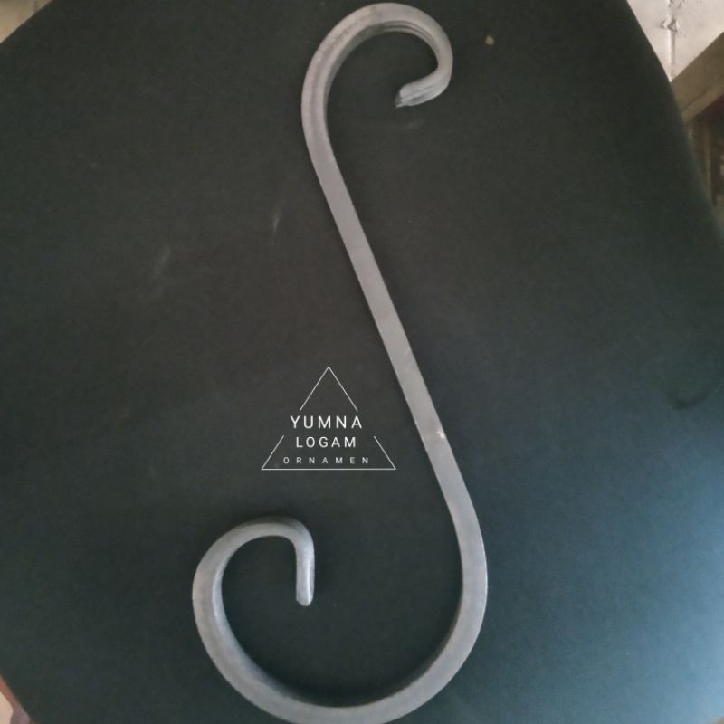 Leter S 40cm Besi tempa ornamen aksesoris pagar