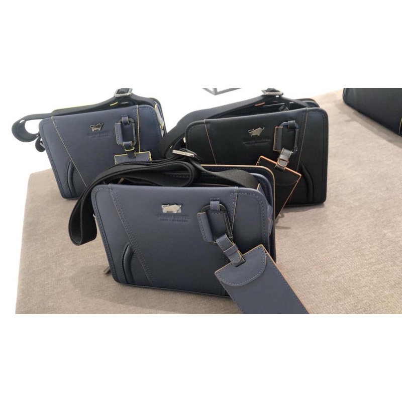 Braun buffel Original ICONIC small messanger Bag