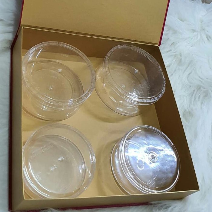 

box magnet dasi 25x25x5.5cm/ kotak kue kering 4x250gr