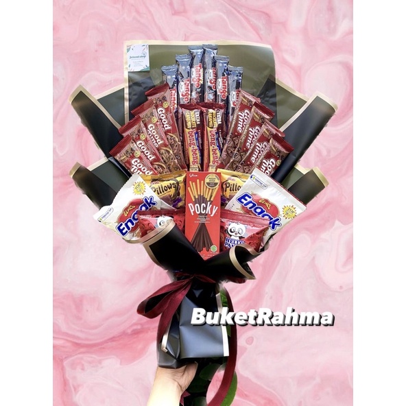 

Buket Cowo hitam menarik elegan Kertas Cello/ premium / cellophane / kertas / hadiah pacar / hadiah wisuda / hadiah ulang tahun/ anniversarry / bingkisian / hampers / ultah /