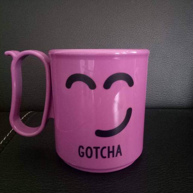 Emoticon mug