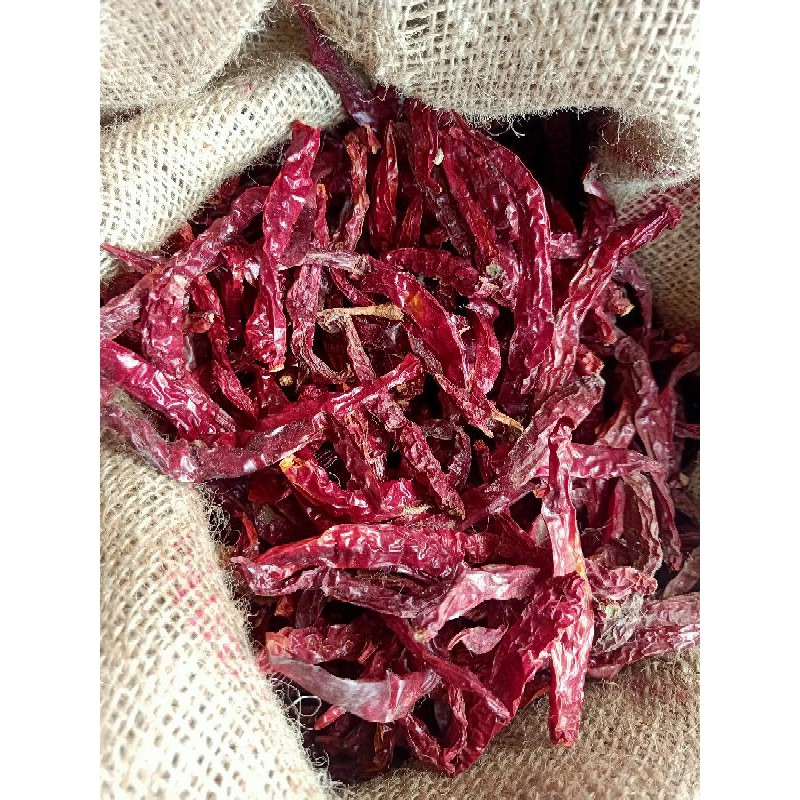 

Cabe merah kering keriting , Keriting Wonderhot , dan Sanam Caplak 250gram 1/4kg Dijamin Merah Dan Sangat Fresh SUPER grade A