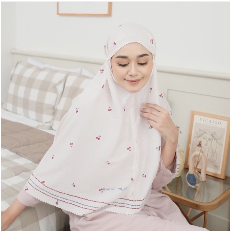 EVERYDAY BERGO - CERRY VANILLA HIJAB