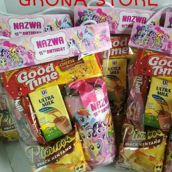 

Rek0meded|Bingkisan Ulang Tahun / Goodie Bag / Goodie Snack / Paket Snack Murah |rekomended,.,.