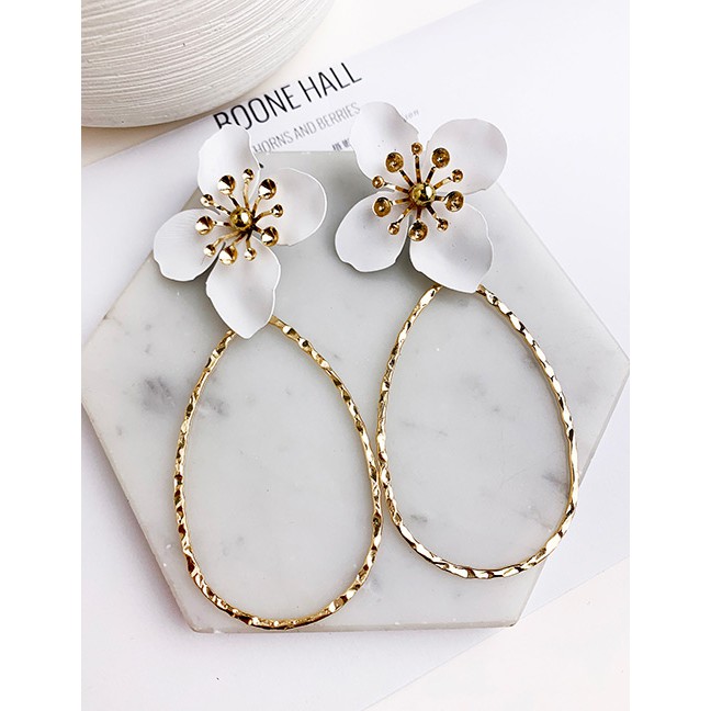 LRC Anting Tusuk Fashion Alloy Water Drop Shape Flower Earrings F85614