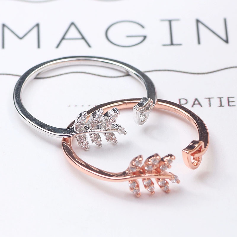 Cincin Berlian Imitasi Model Terbuka Bentuk Daun Untuk Hadiah Ulang Tahun