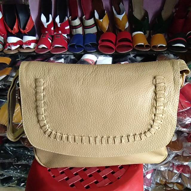 Tas papirut model anyam