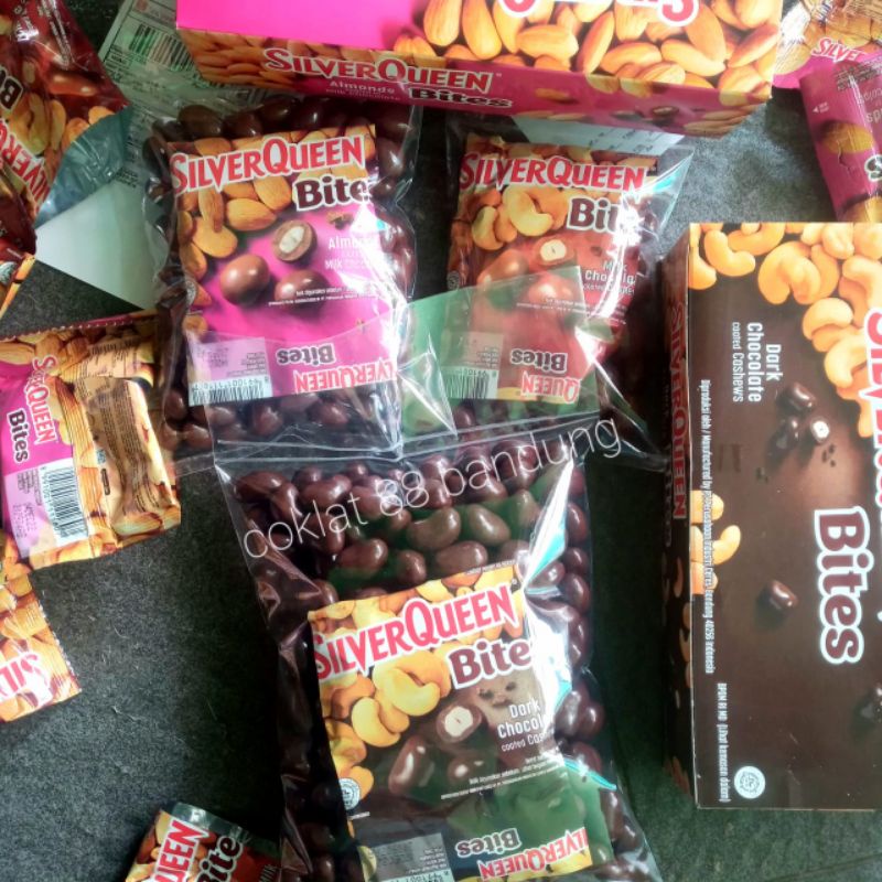

SILVERQUEEN BITES 500 GR/GRAM, COKLAT SILVER QUEEN BITES 500GR KILOAN