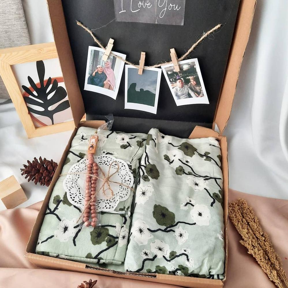 

[KODE 9AHZC] MUSLIMAH IDAMAN MUKENA KADO ULANG TAHUN, KADO NIKAHAN KADO ANNIVERSARY GIFTBOX CEWEK HAMPERS LEBARAN SESERAHAN KADO IBU HADIAH IBU