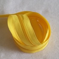 

Daun resleting tas no. 3 - Kuning