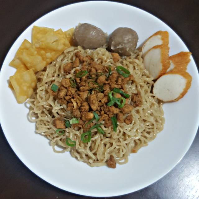 

Bakmi Ayam Komplit