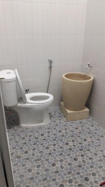 Bak Marmer Putih Glossy