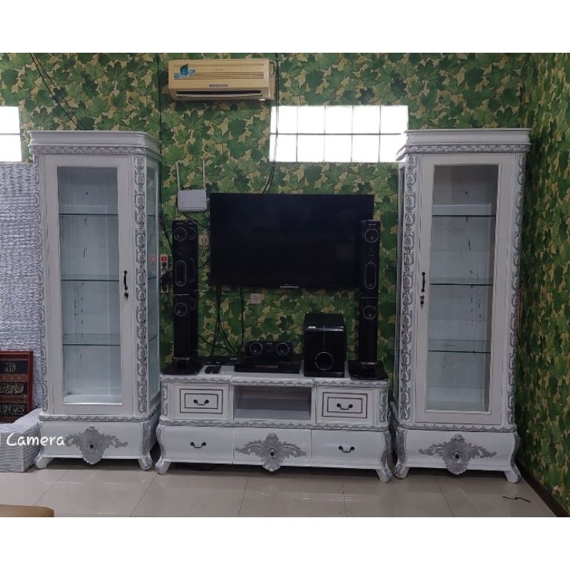 Lemari Hias Bufet tv Ukir kayu Jati