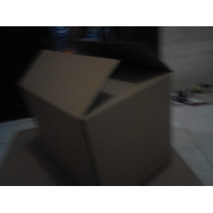 

KARDUS BESAR TEBAL 5 mm/uk.72x40x35 cm [PxLxT]