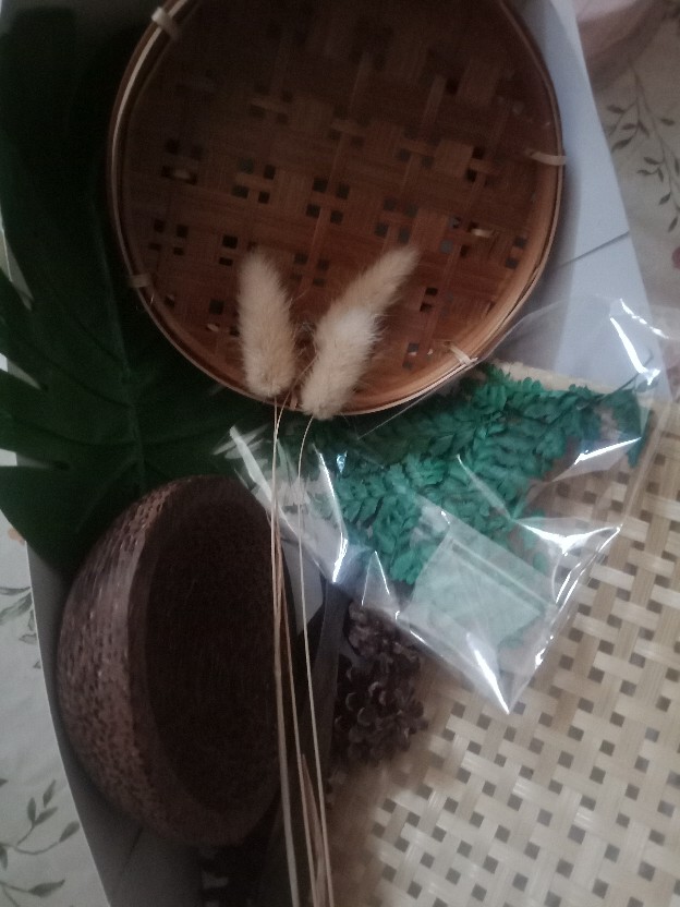 Paket Properti Foto (kain Goni Nat 50cm, Monstera Utuh, Sendok Garpu Kayu Sono S)