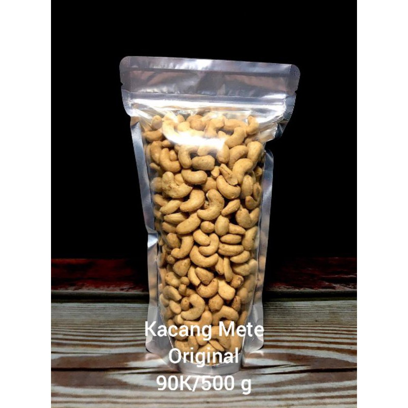 

Kacang Mede dan Kacang Thailand