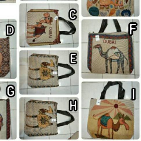 ☋ Tas unta tote bag kanvas motif onta import / oleh oleh khas dubai mesir arab / tas  london italy ❊