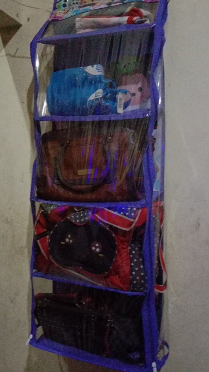 Rak Tas Gantung Karakter