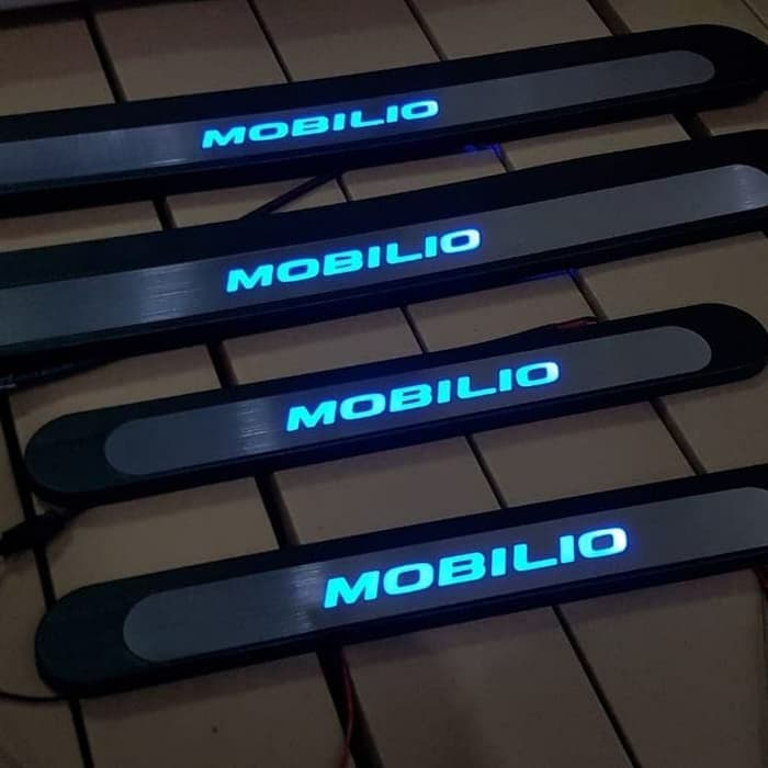 sill plate sill plate samping pintu mobil honda mobilio lampu led biru 4 pcs plastik stenlis tempel