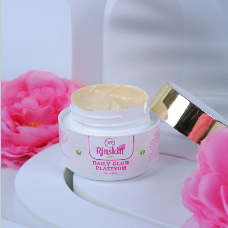 30 SUNSCREEN DAYLI GLOW PLATINUM