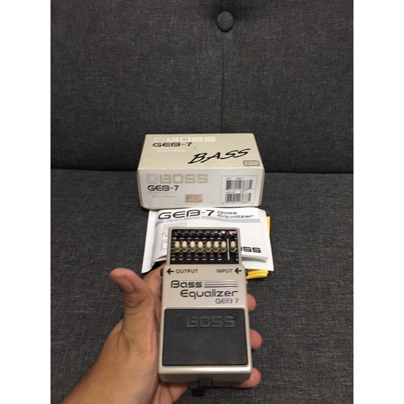 Efek Bass BOSS GEB-7 Bass Equalizer