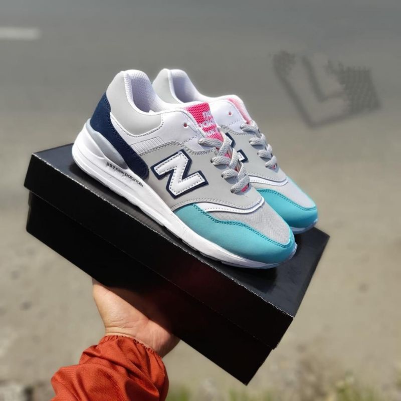 Sepatu Running NEW BALANCE 997 FOR WOMEN Sepatu Lari Wanita Banyak Pilihan Warna